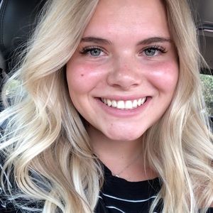 Meet your Posher, Mckenna